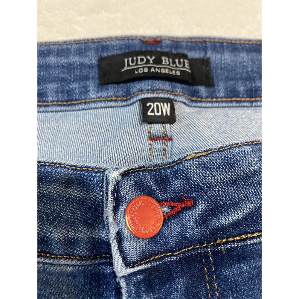 Judy Blue Mid Rise Plaid Print Cuff Boyfriend 20W Jeans 88877 - Picture 7 of 11